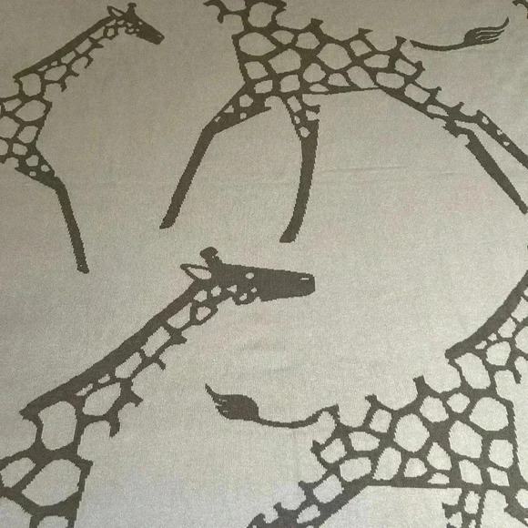 Pottery barn kids giraffe blanket - Picture 3 of 6